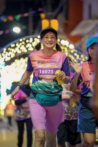 BIB: 2022, 16075
                            <button type="button" onclick="openModal(24740538)" class="btn btn-primary btn-sm float-right btn-popup" data-toggle="modal" data-target=".modal-high-quality">
                        <i class="fas fa-shopping-cart"></i> Add to Cart
                    </button>
                                            <button type="button" onclick="isThisMe(24740538, true)" class="btn btn-success btn-sm float-right btn-popup btn-isme hidden" data-toggle="tooltip" data-placement="bottom" title="นี่คือรูปของคุณใช่ไหม คลิกที่นี่เพื่อเอาเข้าอัลบั้ม">
                        <i class="fas fa-plus"></i> Add to album
                    </button>
                    <button type="button" onclick="isThisMe(24740538, false)" class="btn btn-warning btn-sm float-right btn-popup btn-isnotme hidden">
                        <i class="fas fa-ban"></i> Remove from album
                    </button>